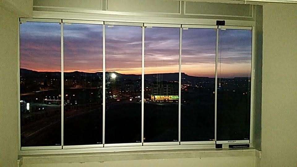 cam balkon